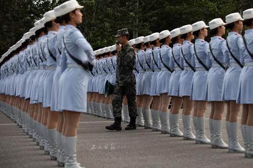 关于第70个国庆阅兵的思考