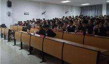 携手并进，共创辉煌——初三誓师大会学生发言稿