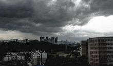 暴风雨来临的前夕