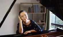 我们班的“钢琴家”