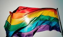 骄傲的彩虹姑娘