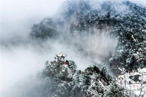 再次参观八台山