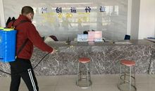 众志成城共渡难关