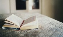 带着书，去飞翔