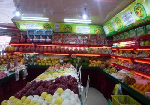 去水果店