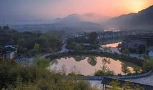 桃花潭水深千尺