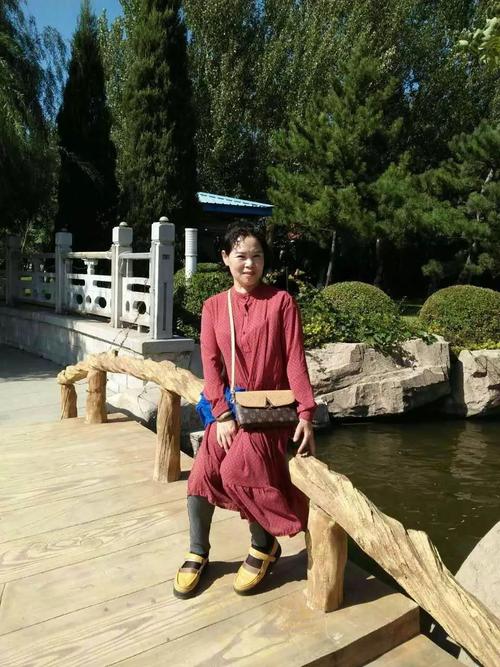 回顾过去，叹息未来