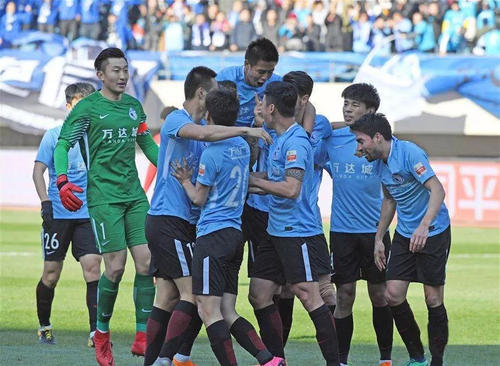 二十年后的体育场