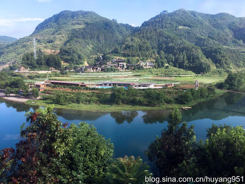 窗外醉人的景色