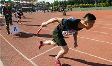 运动场上的接力赛