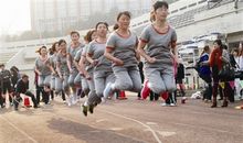 一次难忘的跳绳比赛