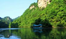 游张家界宝峰湖