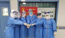 疫情中的逆行者