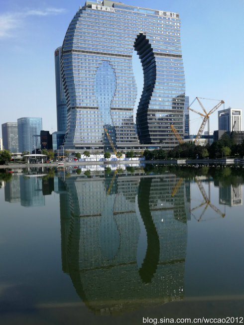 走进低碳科技馆