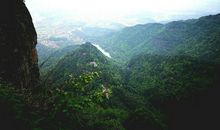 突兀险峻的江郎山