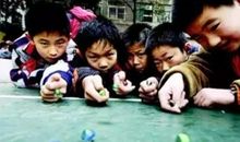 但愿能再一起回味童年