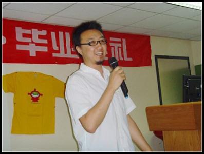 上课乐趣：抢凳子