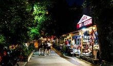 盛夏傍晚的街道