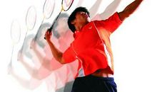 打羽毛球是一种美丽的痛