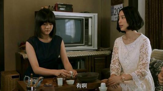 碰巧是她