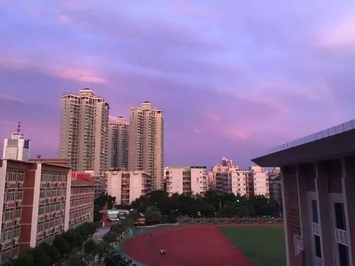 阳光明媚的回忆