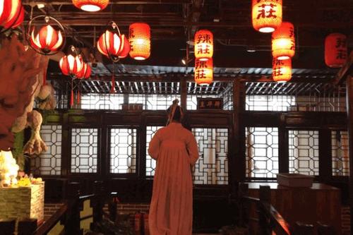 桌子真漂亮