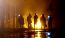 致敬最美白衣逆行者