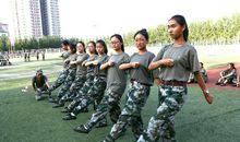 军训生活，别样时光