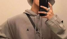 我多想握着你的手