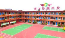 校园——梦想起航的地方