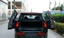 爱在车厢里流动