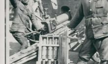 压不垮的中国脊梁