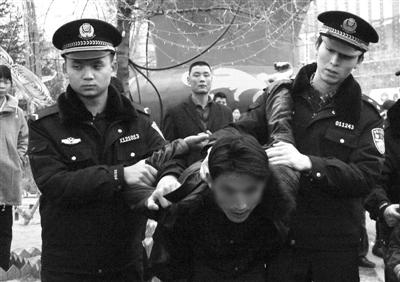 抓小偷