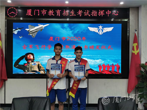 自省和清理世界