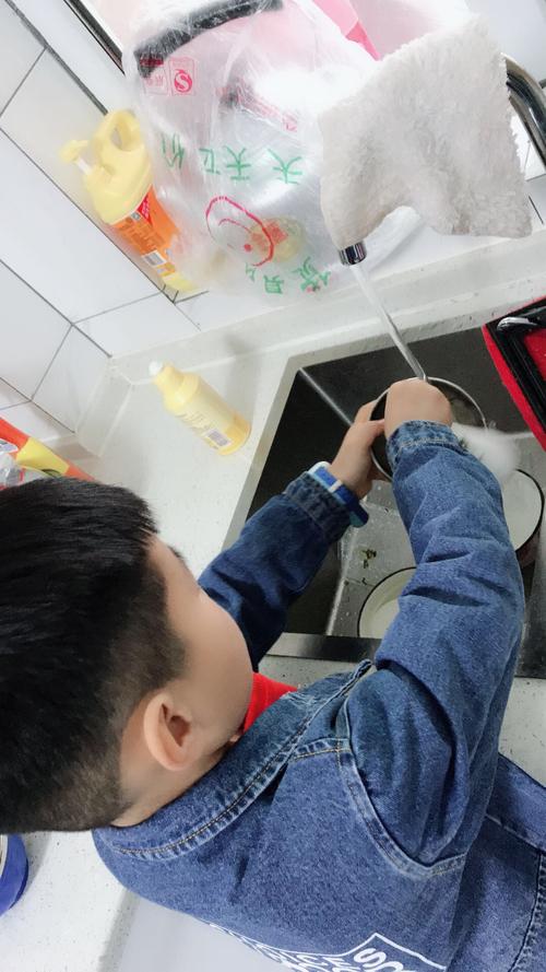 热爱生活，热爱劳动