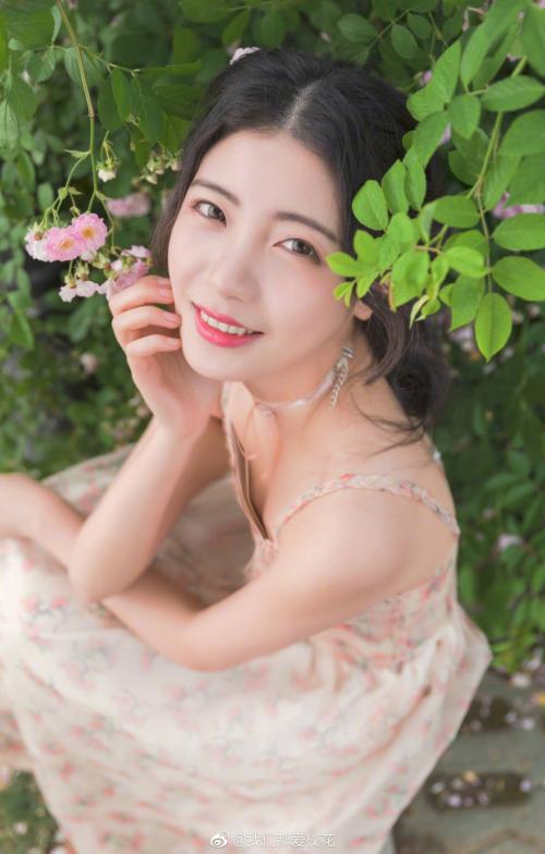 爱在手势之间