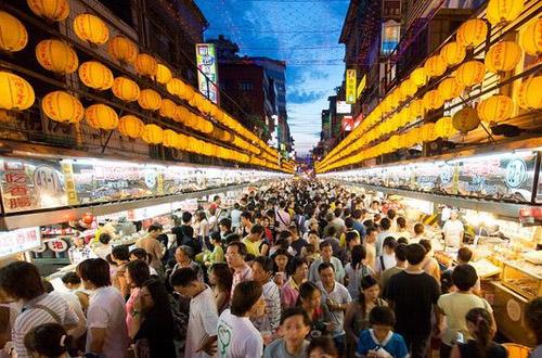 参观夜市