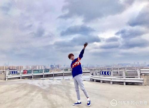 让我们走过去的路