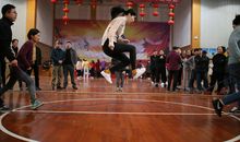 运动场上的加油声