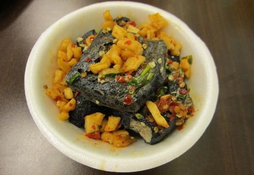 家乡风味的臭豆腐