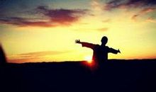 选择“虚拟”，拥抱未来