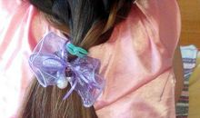 我帮赵奶奶梳头发