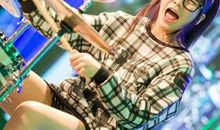 “嘿，小白小白”风波