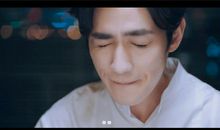 难忘那沙哑的声音