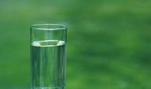 不仅仅是一杯热水