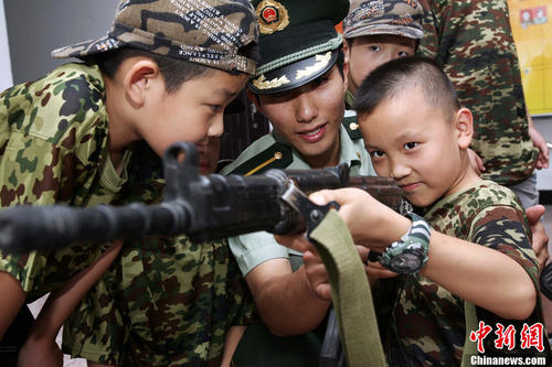 向往军营的少年