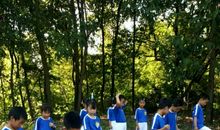 校园里的抢球战