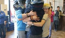 难玩的“踩报纸”