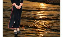 那一刻我们泪眼朦胧