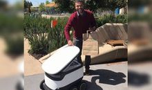 智能机器人帮我抓小偷